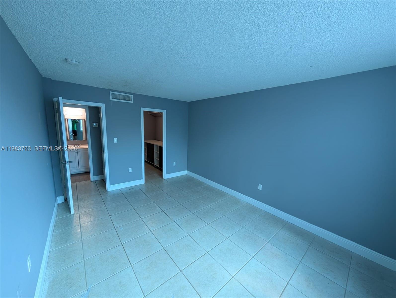 Bayview Palms Condo - Residential Lease