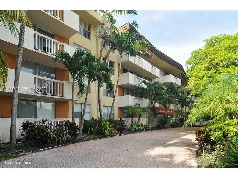 Bayview Palms Condo - Residential Lease