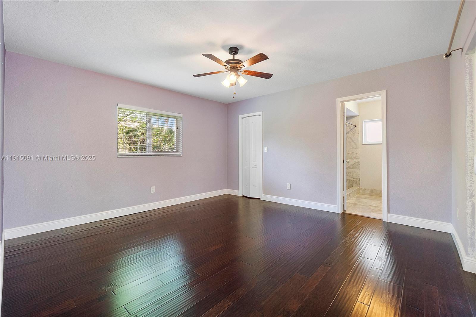 CORAL SPRINGS LAKES - Residential