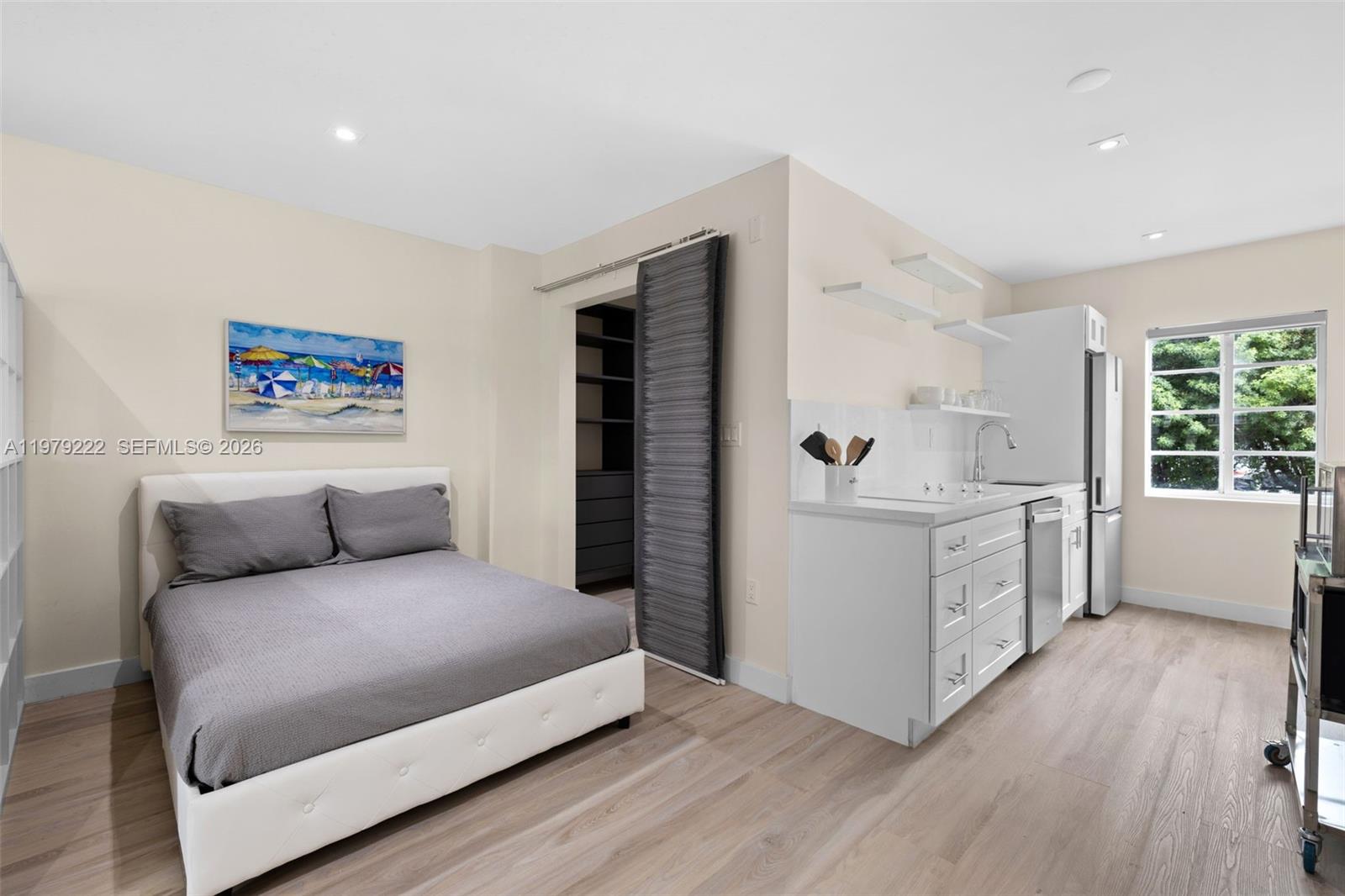 KEN MAE GARDEN CONDO - Residential Lease