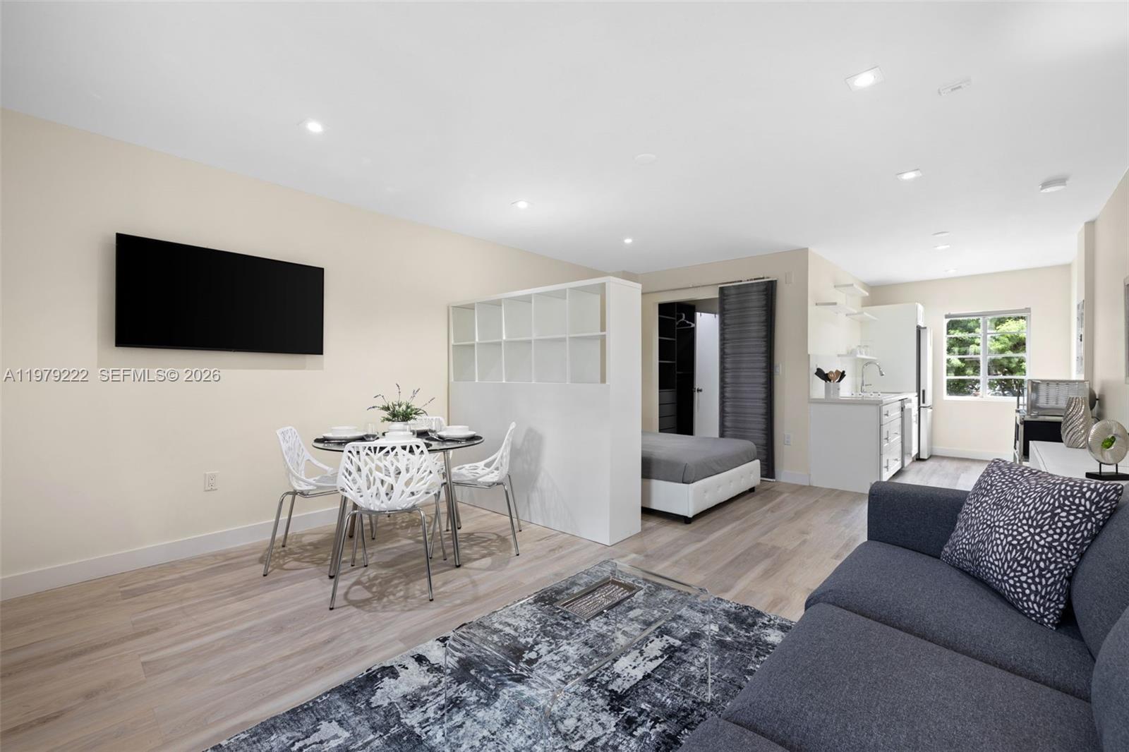 KEN MAE GARDEN CONDO - Residential Lease