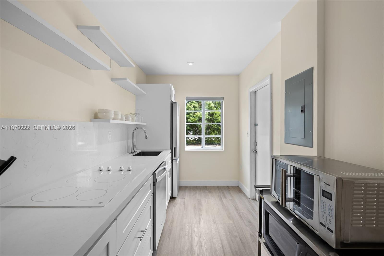 KEN MAE GARDEN CONDO - Residential Lease