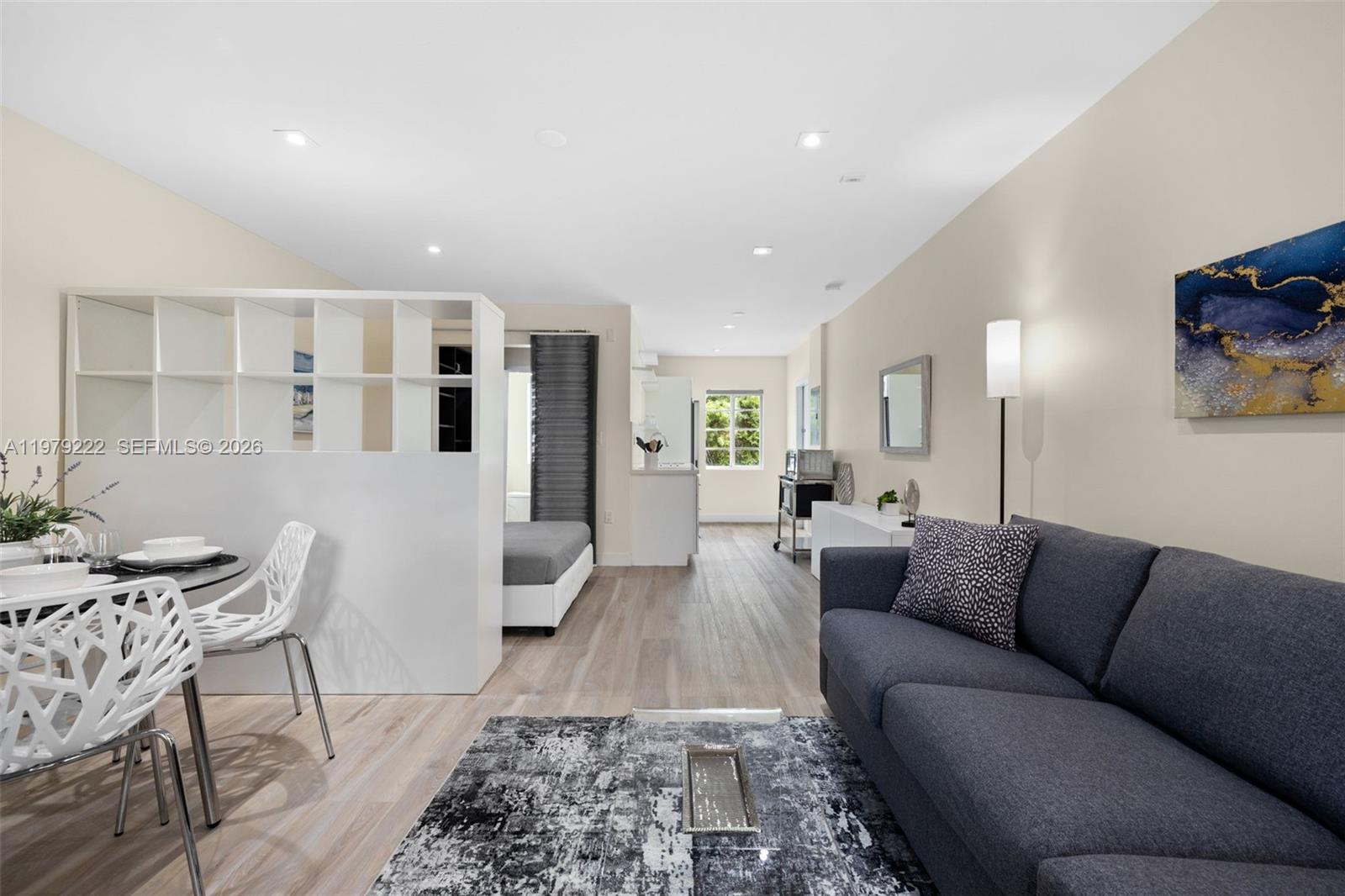 KEN MAE GARDEN CONDO - Residential Lease