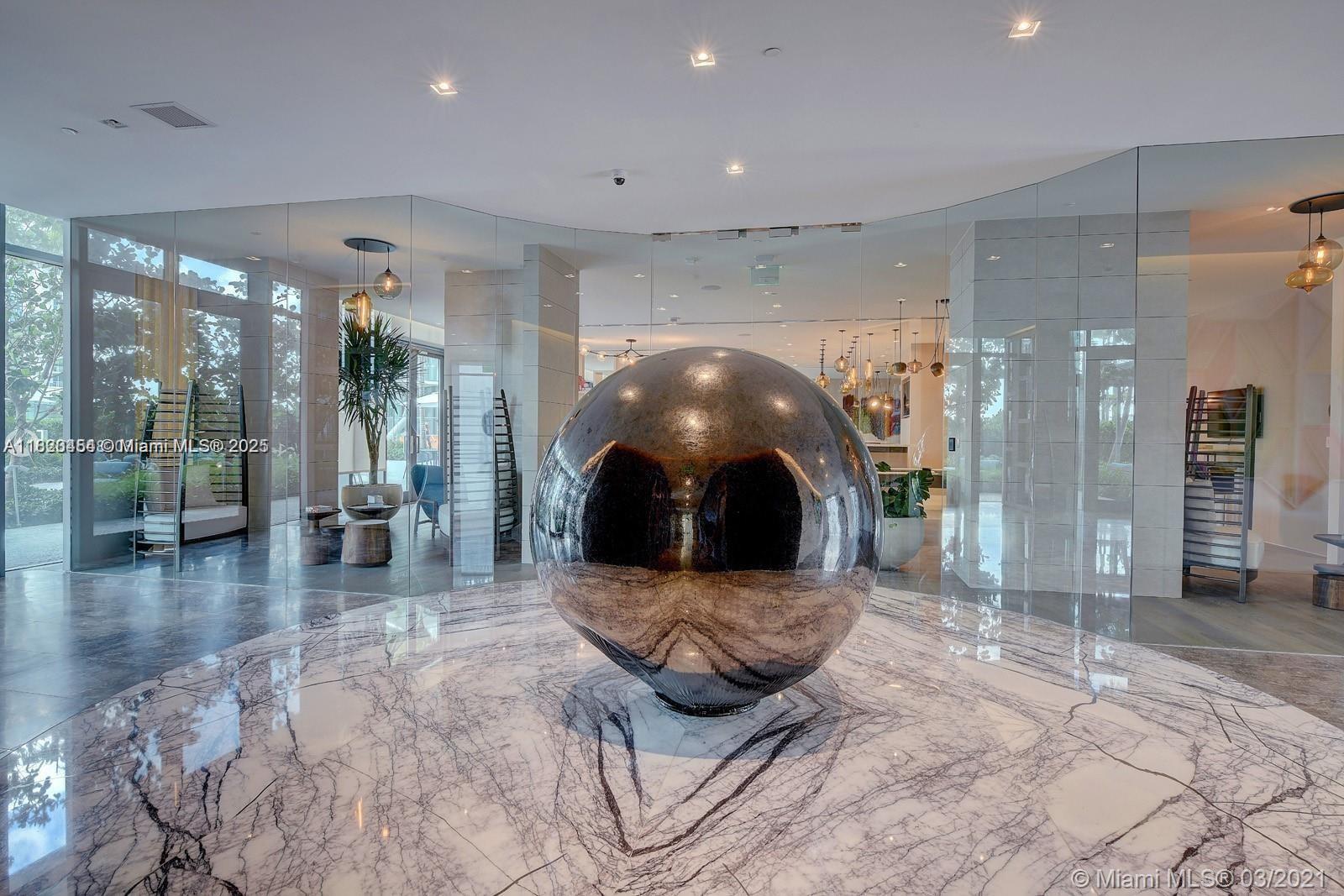 GRAN PARAISO CONDO - Residential