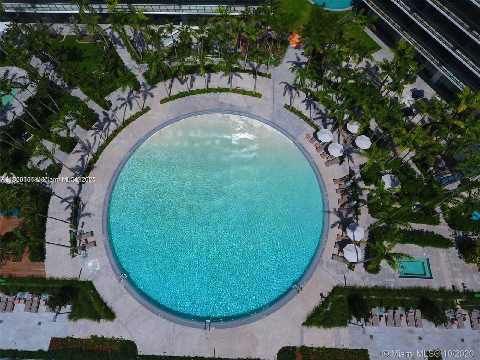 GRAN PARAISO CONDO - Residential