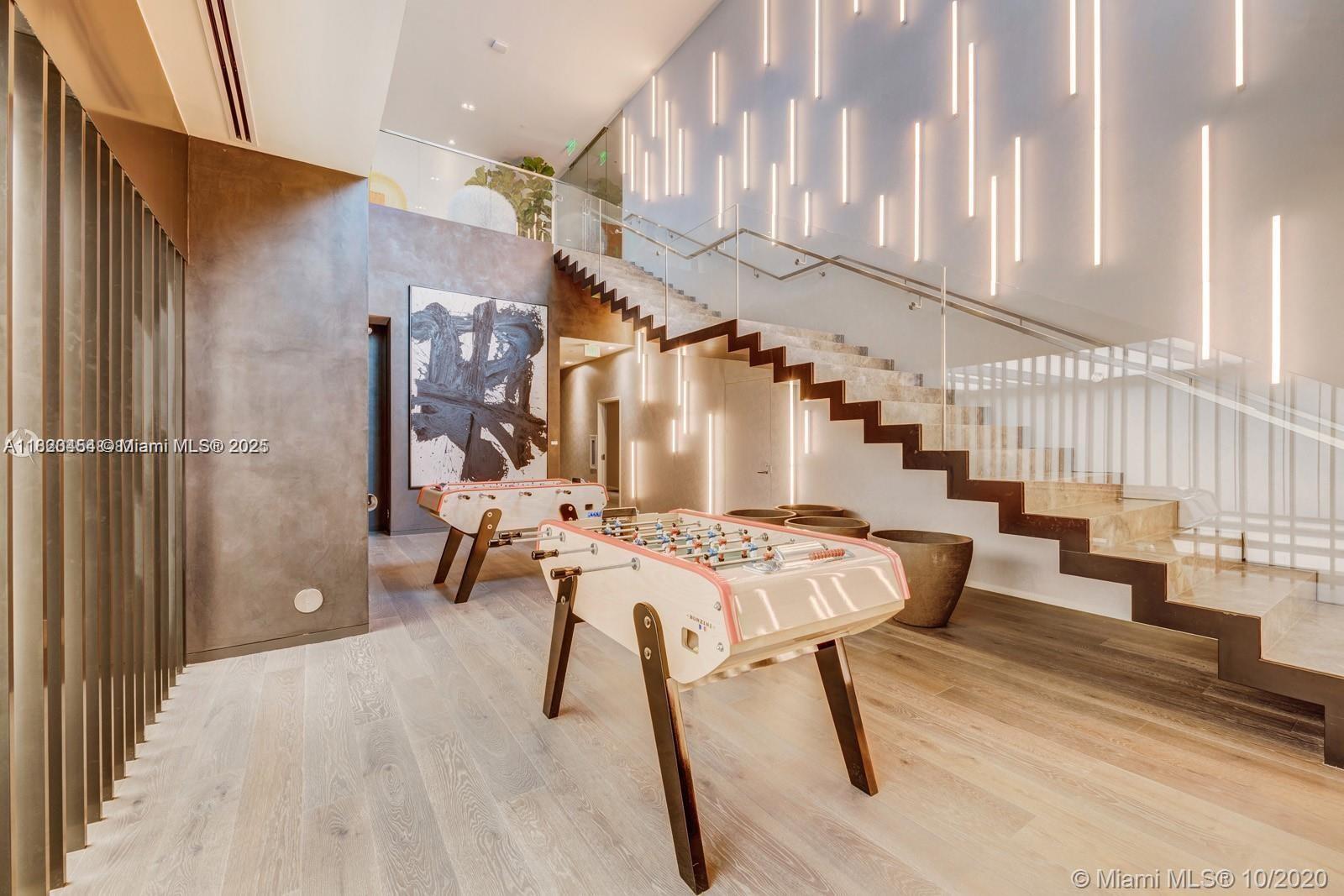 GRAN PARAISO CONDO - Residential