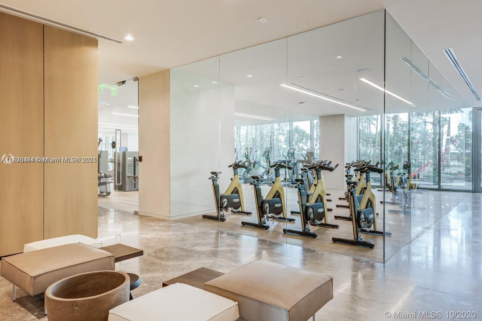 GRAN PARAISO CONDO - Residential