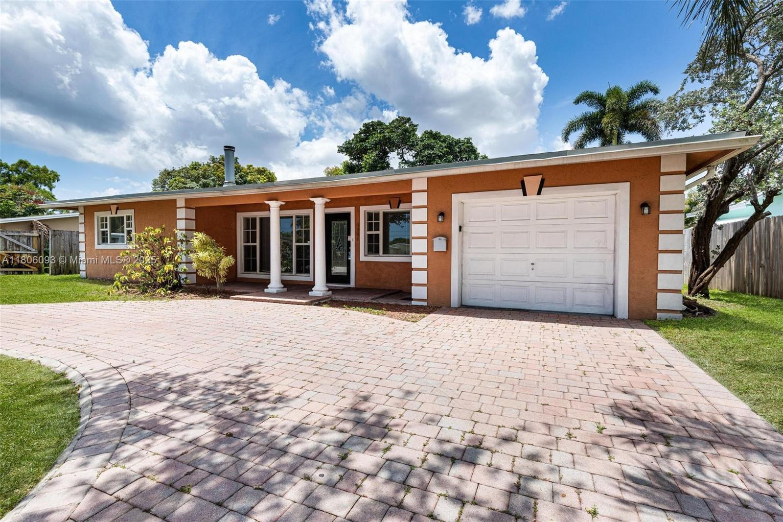 Property for Sale at 4521 Nw 12th Ter, Fort Lauderdale, Broward County, Florida - Bedrooms: 2 
Bathrooms: 3  - $500,000