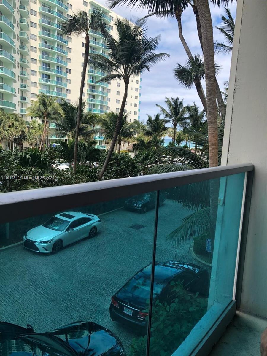 SIAN OCEAN RESIDENCES CON - Residential