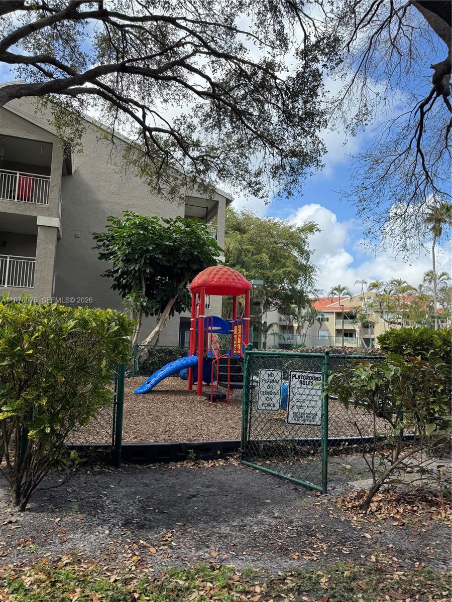 VERANO AT DELRAY CONDO - Residential Lease