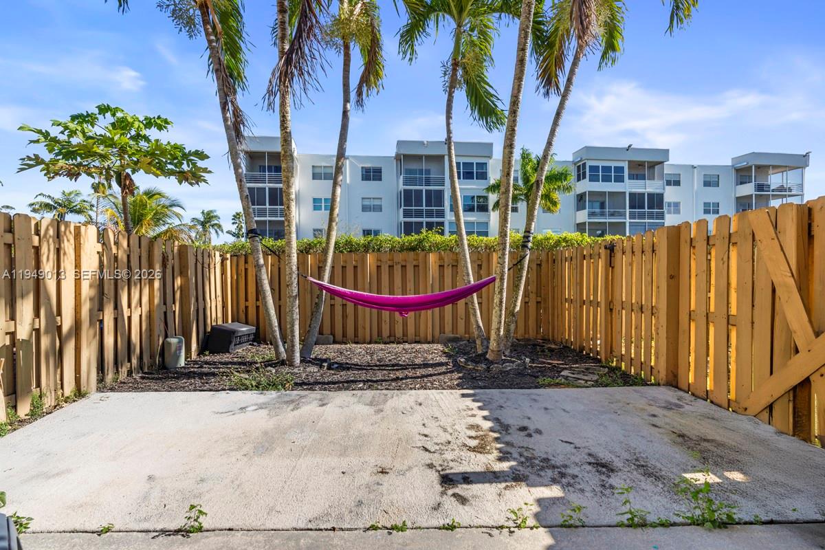 FAIRWAYS OF SUNRISE - Residential