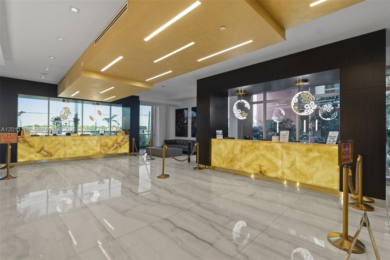 COSTA HOLLYWOOD CONDO - Residential
