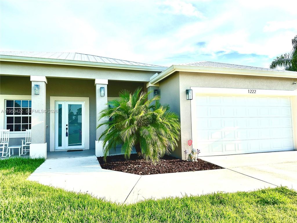 Photo of 1222 SW Herald Rd, Port St Lucie, FL 34953 (MLS # A11953422)