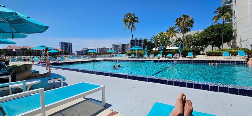 Experience the ultimate coastal lifestyle in Best Location of the prestigious city of Hollywood Beach, walking distance to the beach, Restaurants, supermarkets, and shopping stores, enjoy a resort lifestyle building full of amenities like: Pool, Gym, library, game room, conference room, billiard pool. Enjoy a free shuttle transportation to some supermarkets and shopping mall provided by the association.
24 hours lobby and security.