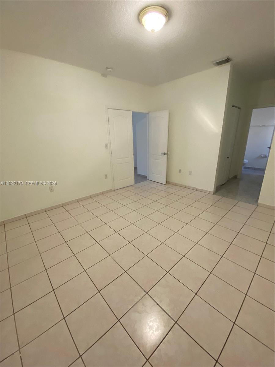 POINCIANA ROYALE VILLAS C - Residential