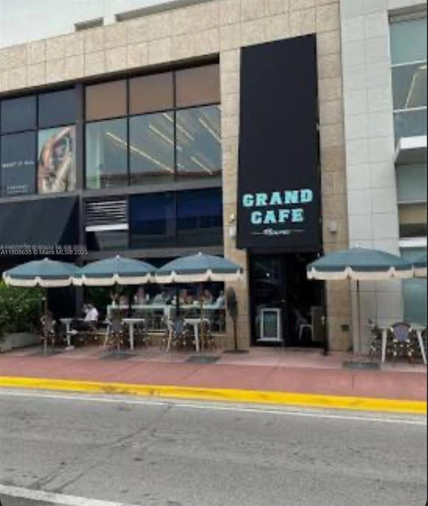 FOR SALE WONDERFUL BAKERY - RESTAURANT  FULL EQUIPPED IN EXCELLENT LOCATION 1,650 SF 42 SEATS PLEASE DO NO DISTURBE EMPLOYEES AND OWNER ONLY BY APPOINTMENT