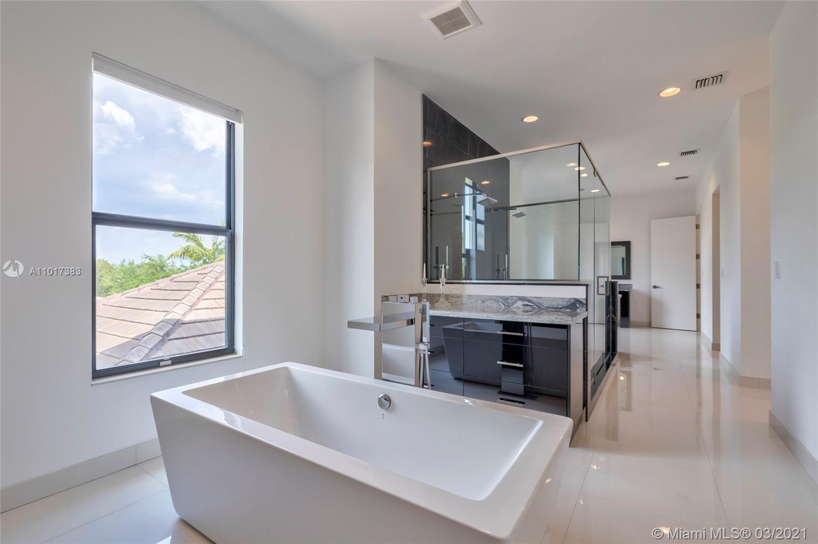 HERON ESTATES AT HERON BAY - Residential