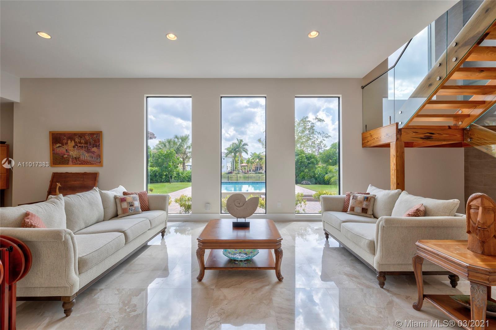 HERON ESTATES AT HERON BAY - Residential