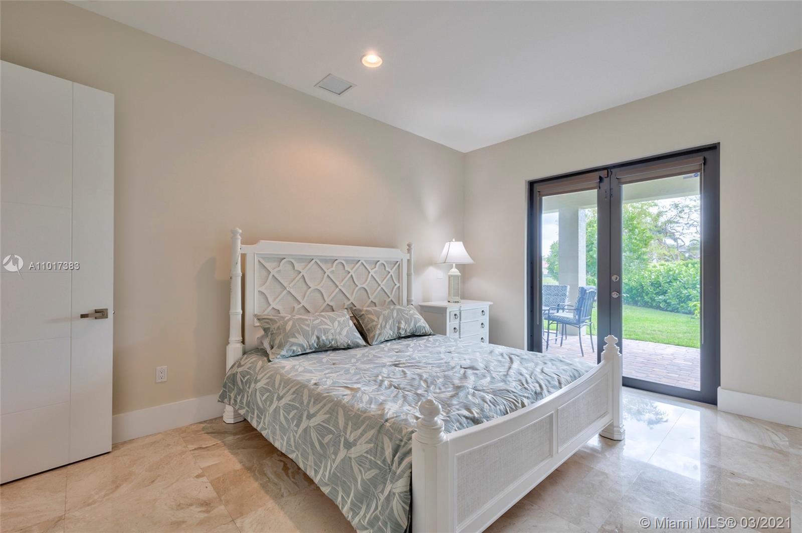 HERON ESTATES AT HERON BAY - Residential