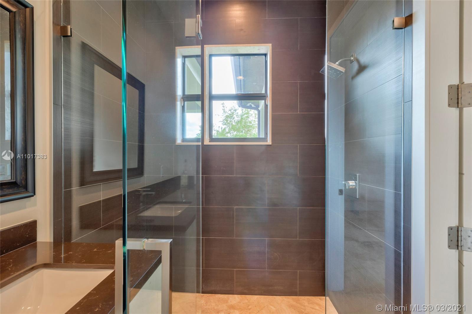 HERON ESTATES AT HERON BAY - Residential