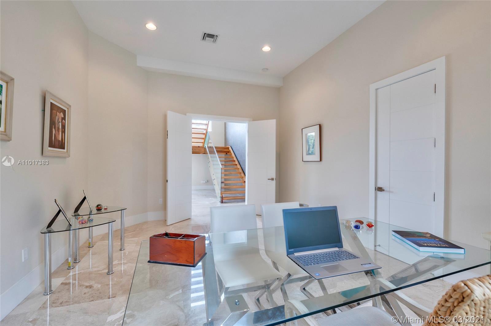 HERON ESTATES AT HERON BAY - Residential