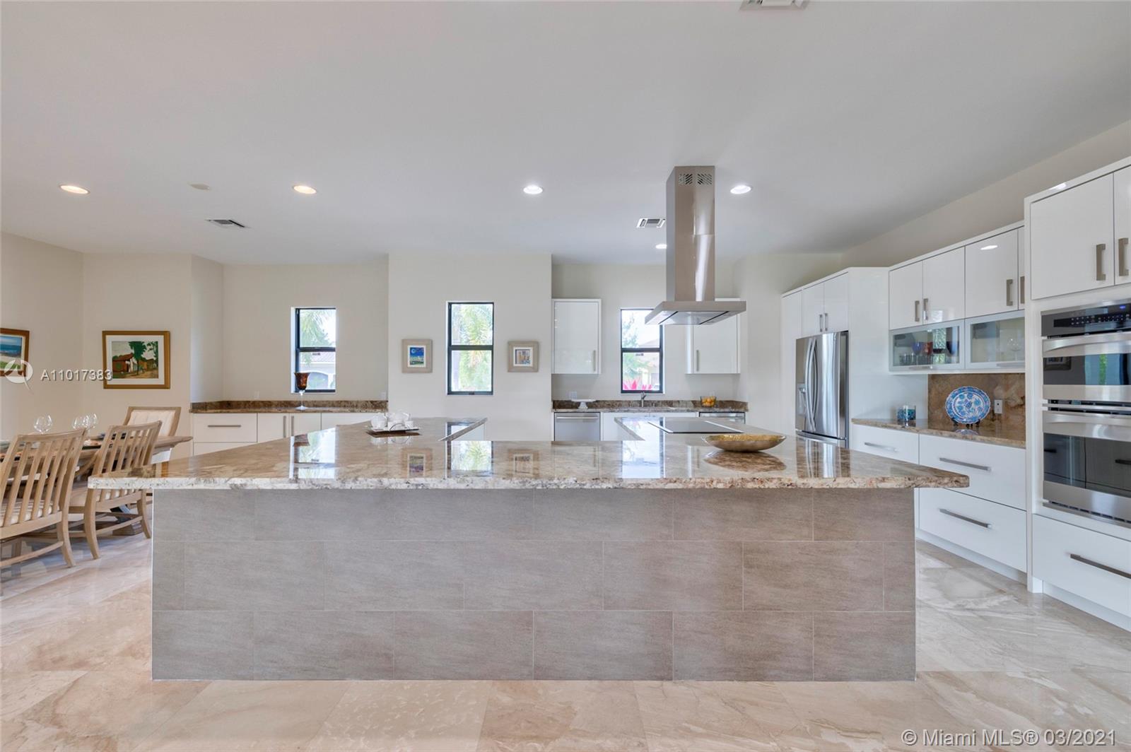 HERON ESTATES AT HERON BAY - Residential