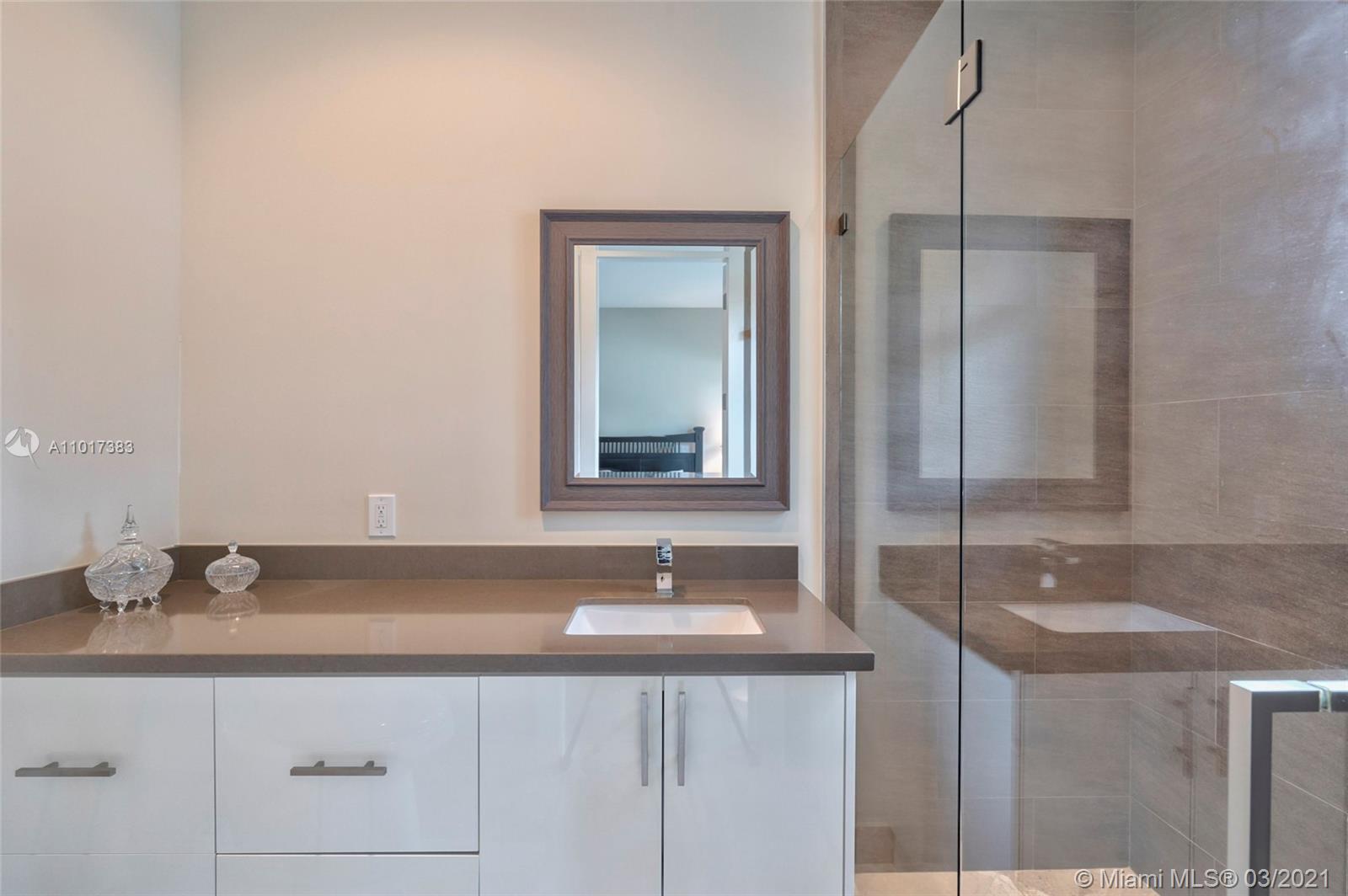 HERON ESTATES AT HERON BAY - Residential