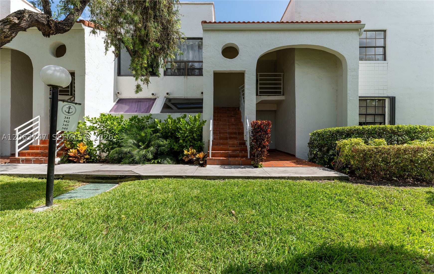 3571 Magellan Cir 343-4