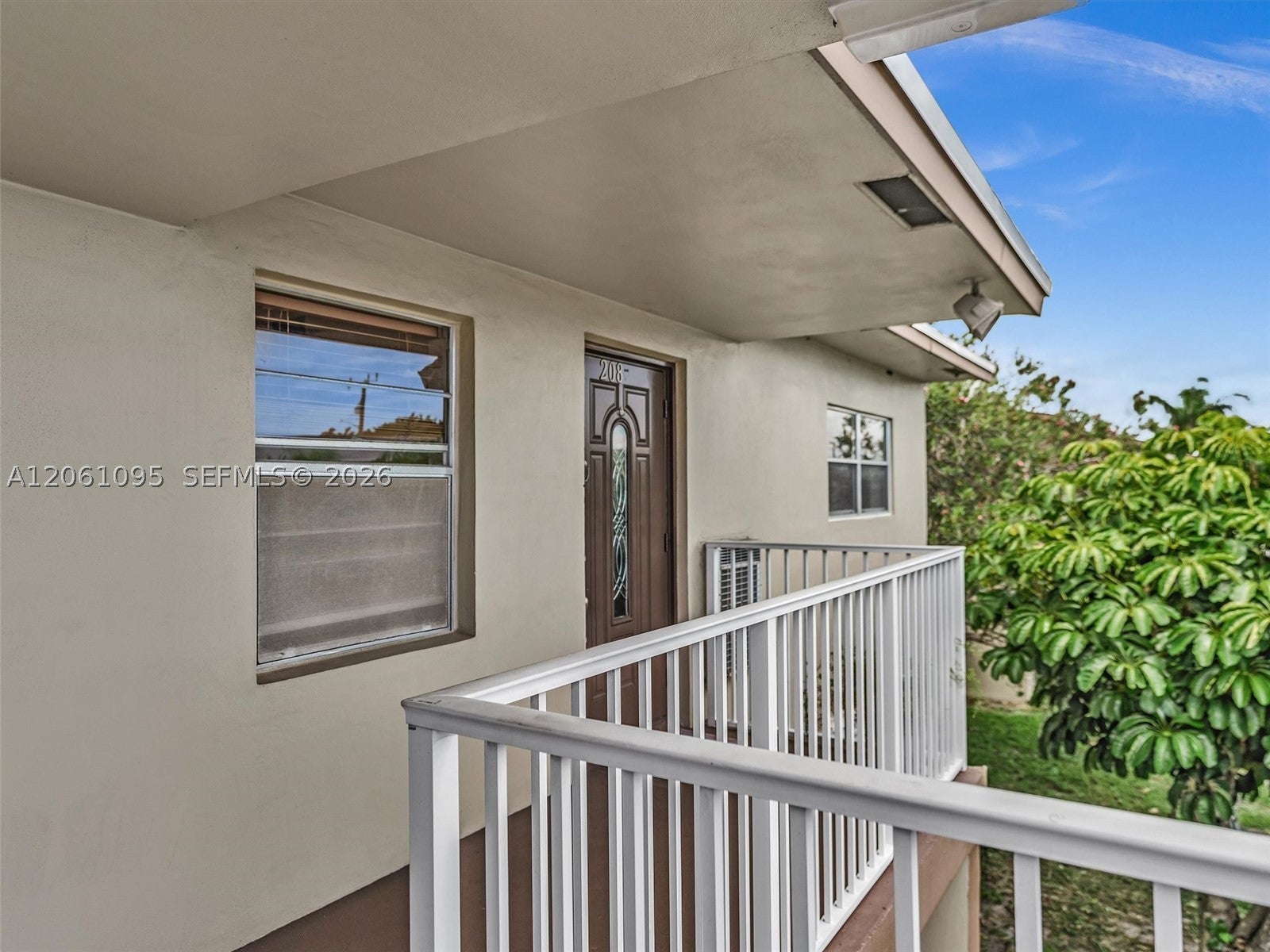 551 NW 76th Ter 208