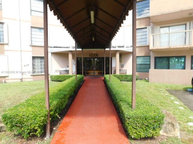 5900 SW 127th Ave 3304