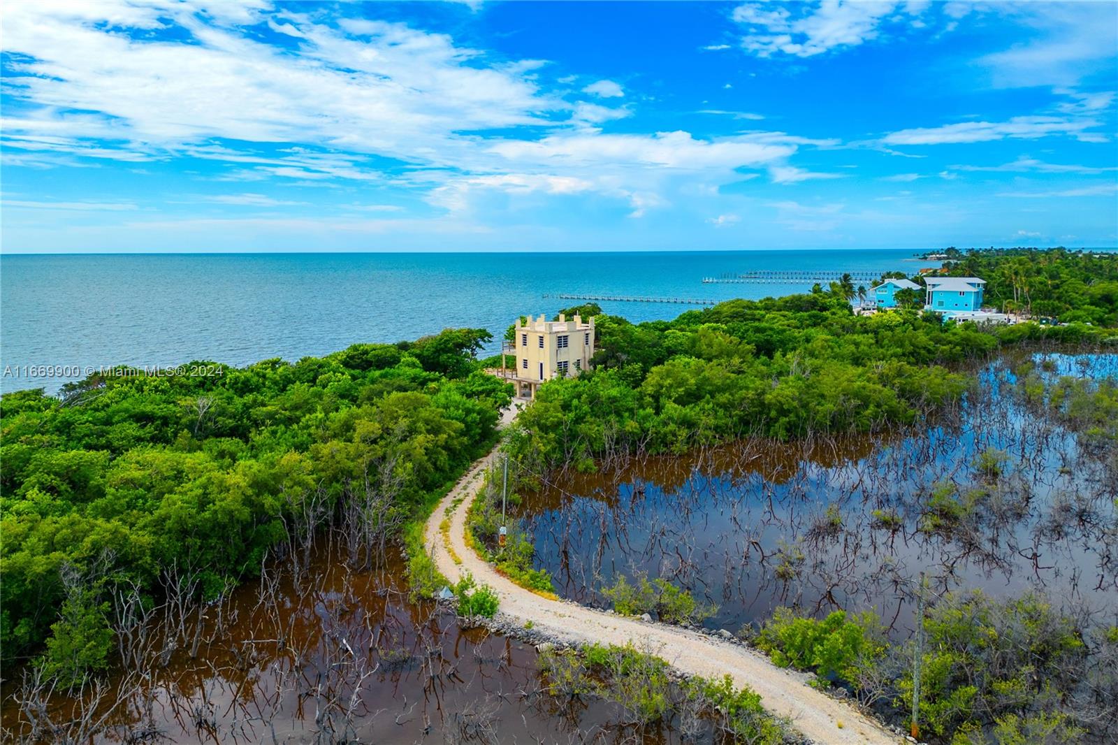 SUGARLOAF KEY - Residential