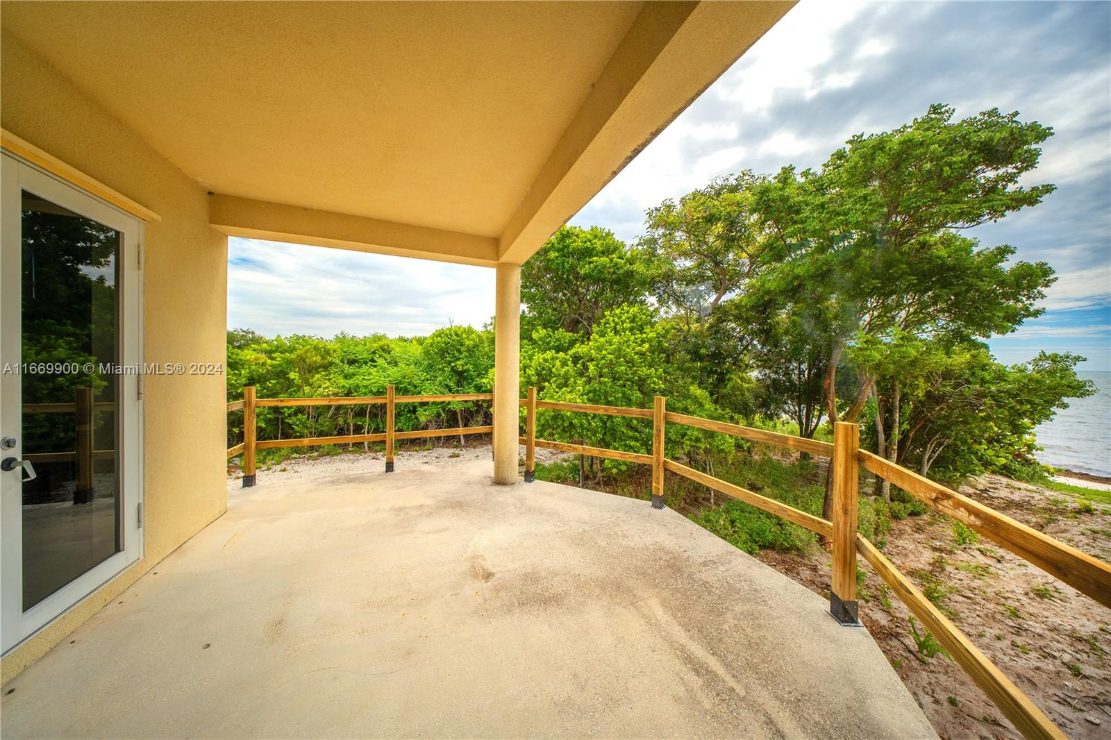 SUGARLOAF KEY - Residential