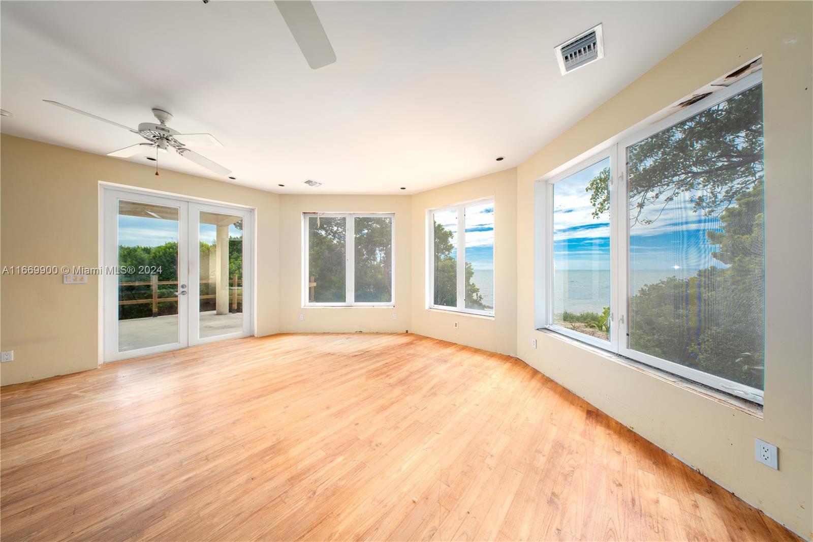 SUGARLOAF KEY - Residential