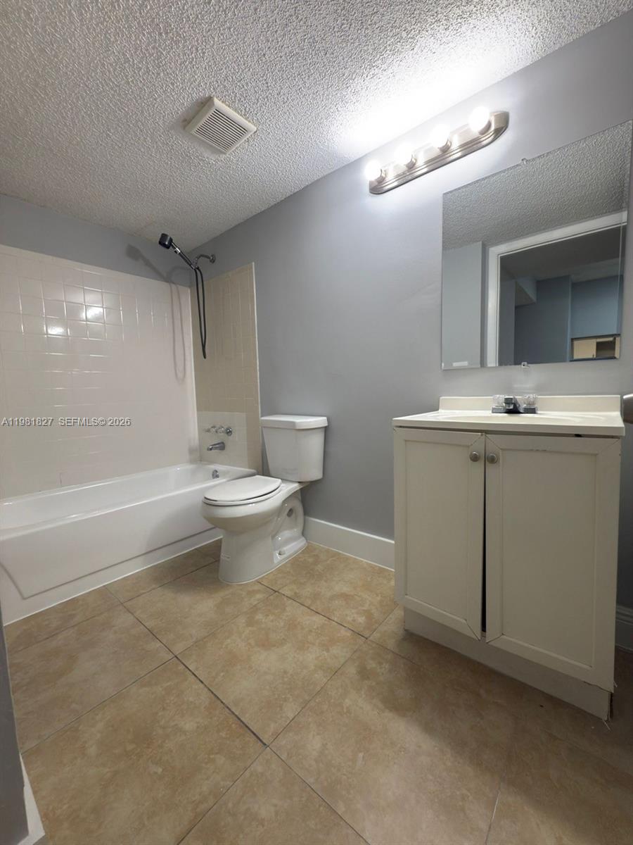 PALM AIRE GARDENS CONDO - Residential