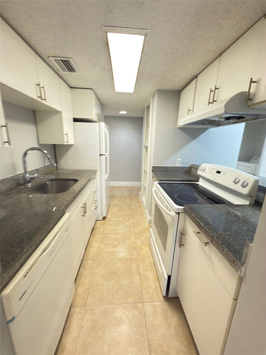 PALM AIRE GARDENS CONDO - Residential