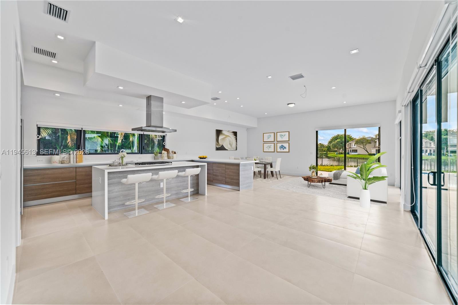 WESTON ESTATES - Residential