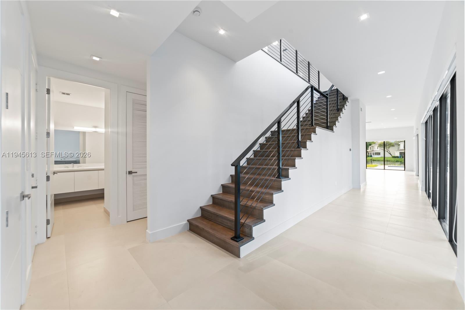 WESTON ESTATES - Residential