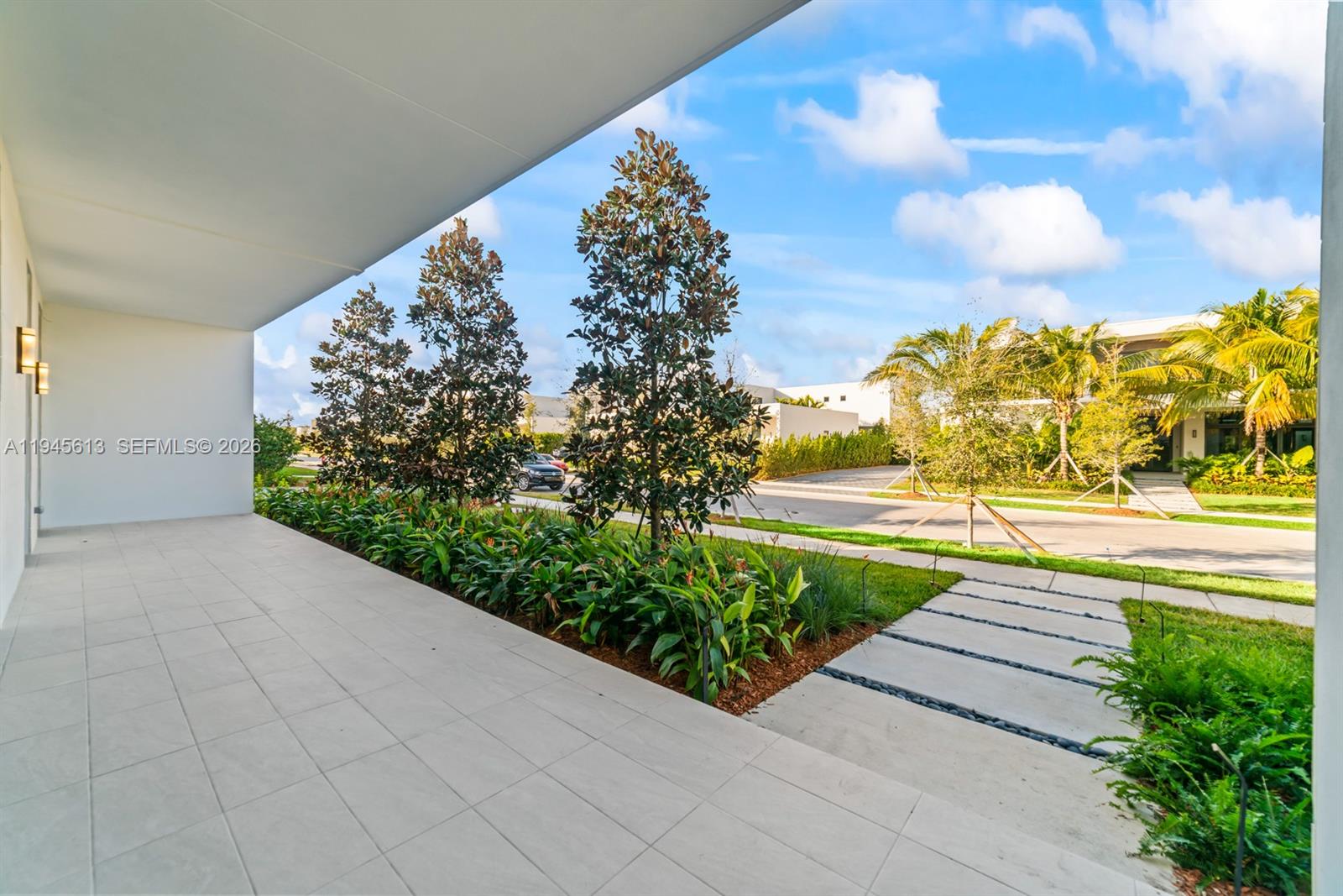 WESTON ESTATES - Residential