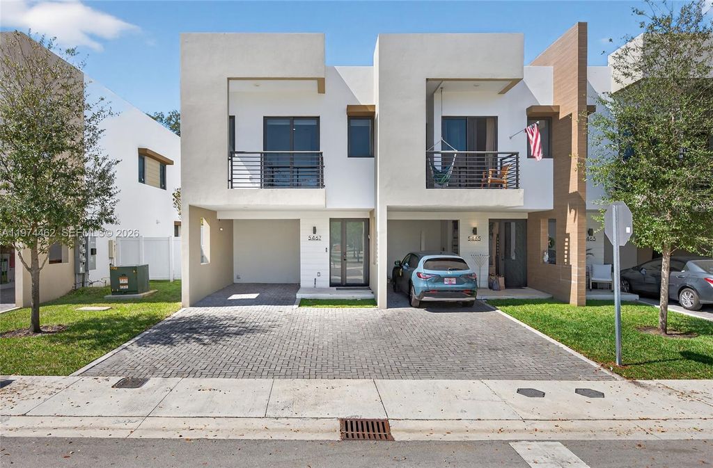 Photo of Dania Beach, FL 33314 (MLS # A11974462)