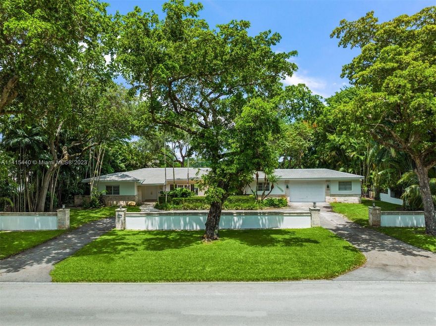 Welcome to this magnificent 5-bedroom 5-bathroom estate located on Granada Boulevard in Coral Gables, with breathtaking views of the Biltmore Golf Course. This trophy-worthy property is situated on a uniquely large two-thirds of an acre lot and offers over 5,000 sf of interior space. Upon entering, you'll be captivated by the panoramic golf course views visible through the French doors of your living room. The primary suite is truly grand, featuring a spacious walk-in closet and a luxurious outdoor/indoor concept shower. Outside, the backyard terrace showcases an impressive oak tree, leading you to the swimming pool that overlooks the golf course. This property is up for sale for the first time since 1991. Don’t miss this opportunity!