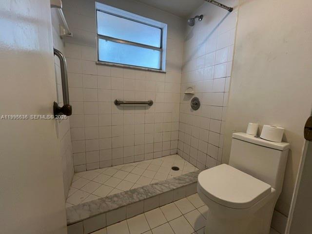 GREENS CONDO APTS PHASE I - Residential