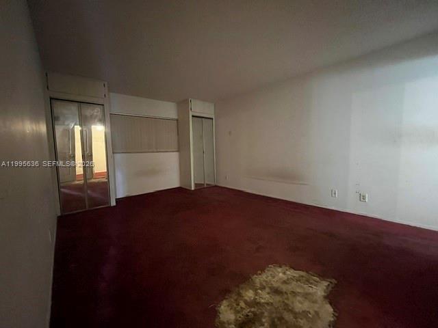 GREENS CONDO APTS PHASE I - Residential