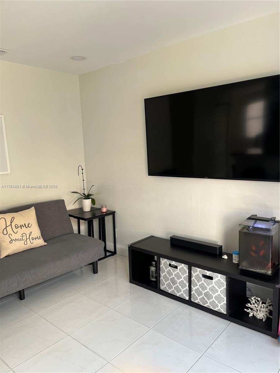 CORAL BAY PARCEL - Residential