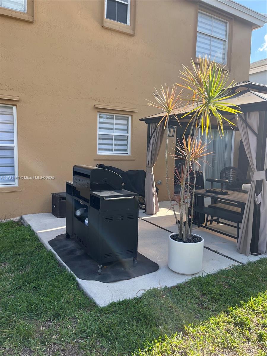 CORAL BAY PARCEL - Residential