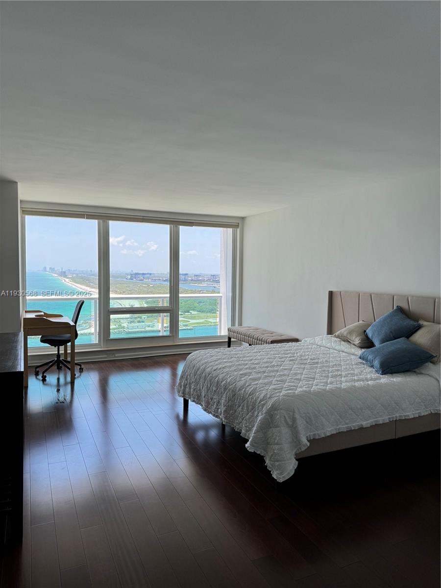 POINT OF AMERICAS CONDO - Residential