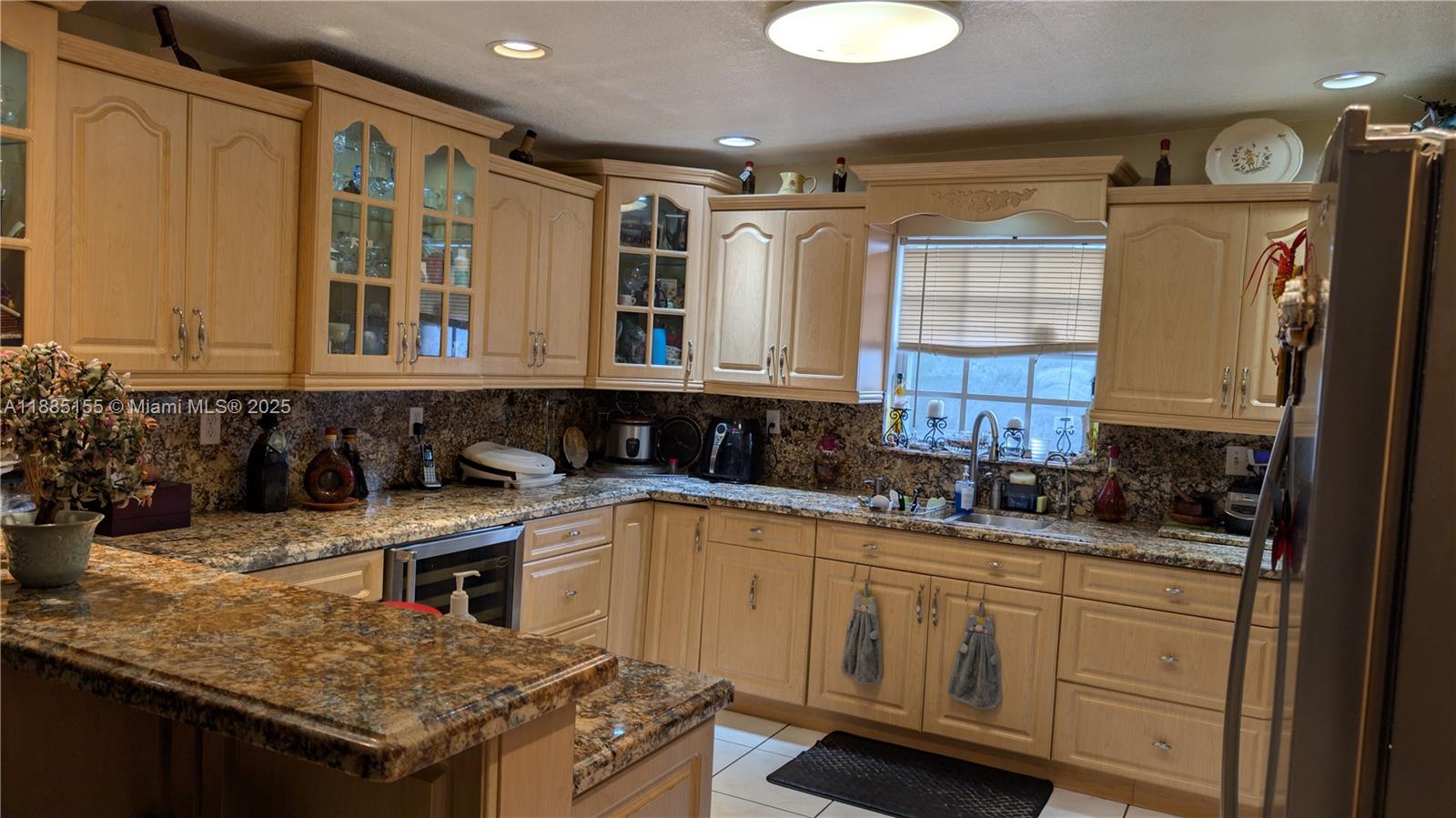 PALM SPRINGS SUB SEC 3 5T - Residential