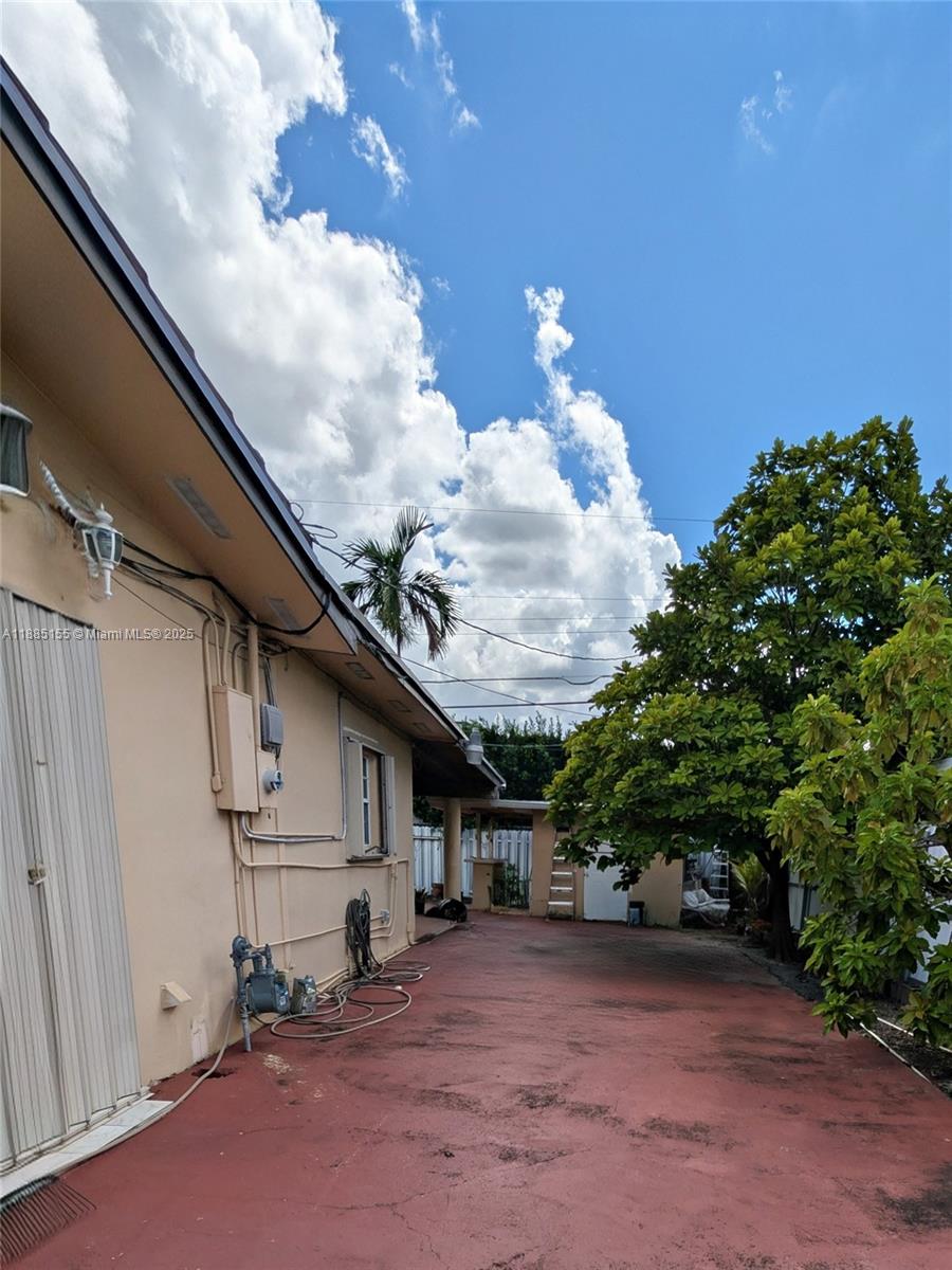 PALM SPRINGS SUB SEC 3 5T - Residential