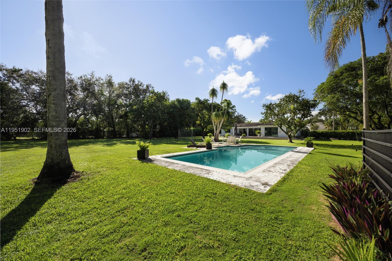 FLAGLER GROVES ESTATES SE - Residential