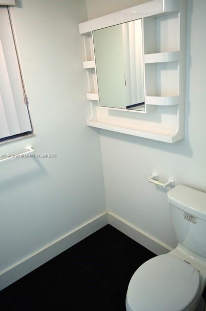 WINSTON TOWERS 700 CONDO - Residential