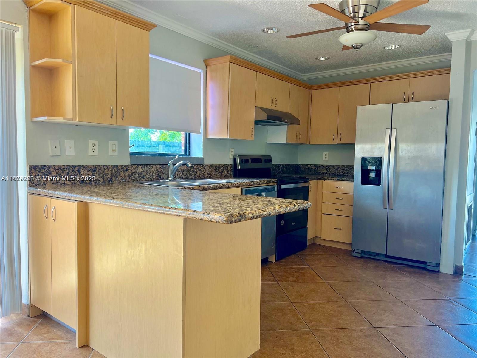 GRACEWOOD - Residential Lease